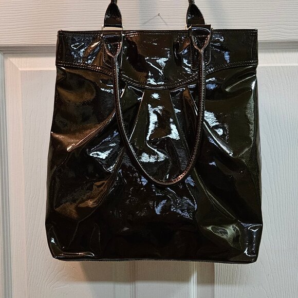 Large Women's Shoulder Bag - Picture 4 of 9